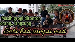 Download lagu SATU HATI SAMPAI MATI||cover pengamen|| anak rantau TKI Malaysia mp3 Download lagu SATU HATI SAMPAI MATI||cover pengamen|| anak rantau TKI Malaysia mp3