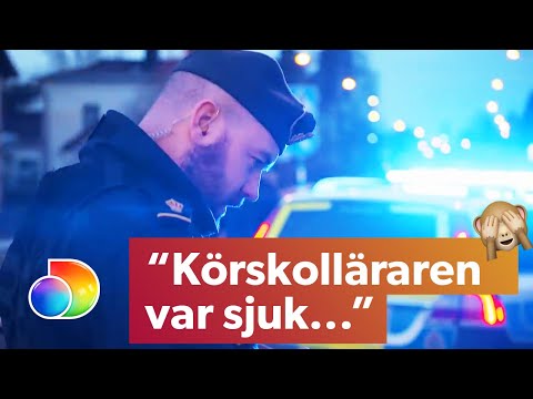 Man övningskör utan handledare - försöker snacka sig ur böter | Södertäljepolisen | discovery+