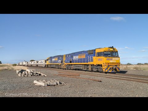 6MP4 Pacific National TOLL Container Train With Diesel Locomotives NR93  & NR95 (9/5/2025) - PoathTV