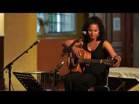 Oh Que Ta Main Paternelle - Misc Praise Songs