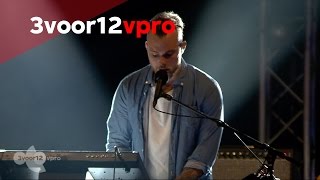 Asgeir - Higher (Live op Into The Great Wide Open 2014)