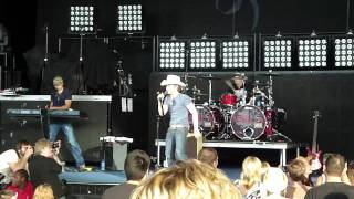 Justin Moore - How I Got to Be This Way - Detroit, MI - 6.11.10