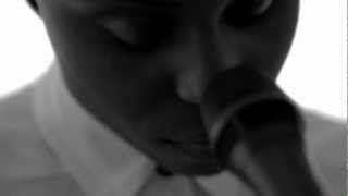 HUNGER TV: LAURA MVULA - "FATHER FATHER"