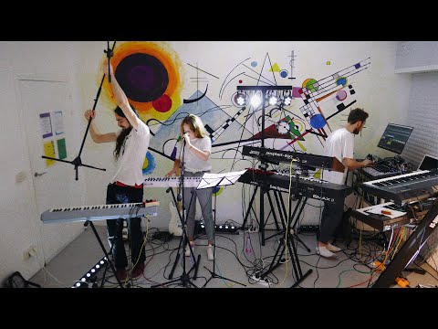 Valmont - Prototype Live 0