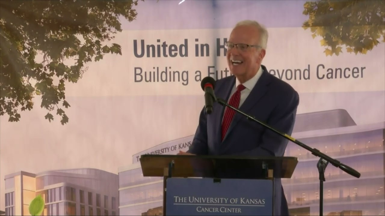 Video: Sen. Moran speaks at topping out of KU Cancer Center complex