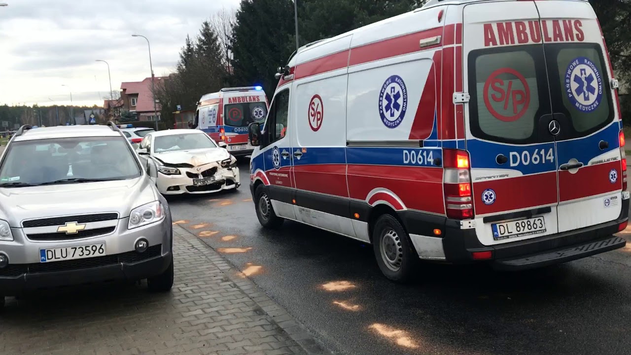 Wymusiła Pierwszeństwo Miedziowepl