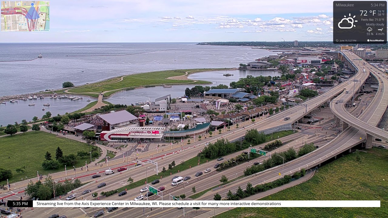 Live webcam view of Milwaukee Lakefront Skyline Panorama