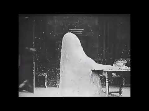 Boireau sert les maçon (1914) Boireau Helps the Builders