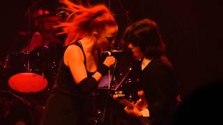 Garbage - Because the Night (live) (Smith/Springsteen cover)
