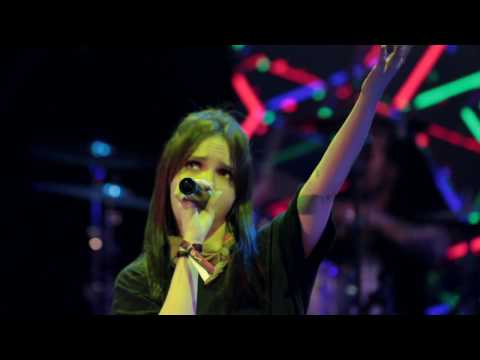 Deb and the Mentals - Do It Now (SIM São Paulo 2016)