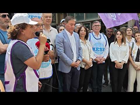 Ayfer Koçak, Murat Emir ve CHP Heyetinin KHK Eylemine Destek Ziyaretinde Konuştu.