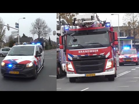 P102-6150 + 02-6193 2 keer Politie Bklasse + Politie Vito met spoed naar een woning brand in Stiens!
