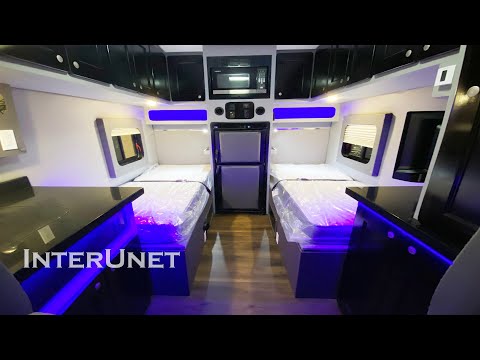 Western Star 5700 XE Expedited Truck with Extended Sleeper