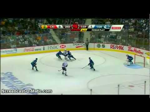 Jonathan Toews Amazing goal vs Vancouver 04/26/2011