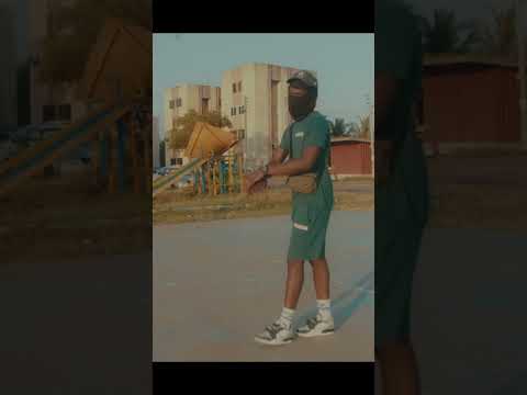 The life that I live is risky 🧏🏿‍♂️🥵