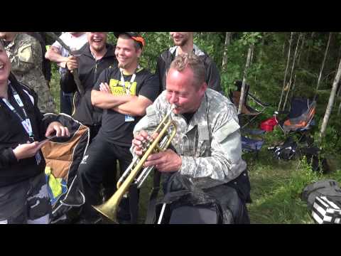 Drunk Finn sleeps while Latvala's passing at Ouninpohja! - Rally Finland 2015