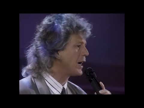 Gerard Joling [Gérard Lenorman] - Chanteur De Charme [Gerard Joling In Concert] (Officiële Video)