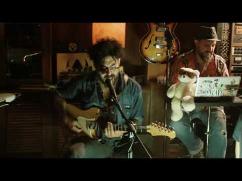 Los Pecaya Qué nos Quedó, Sessión en Estudio