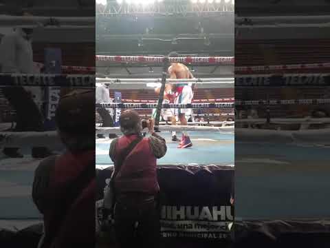 Pelea José Manuel Izaguirre vs La Sombra Marquez de México.