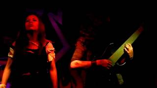 Cyclic Enigma - Alone (en vivo) - Comandancia Metal