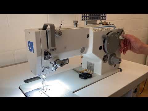 Industrienähmaschine: Dürkopp Adler 527i Einnadel Doppelsteppstich Zickzackmaschine