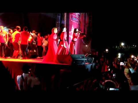 Lampung tengah bergoyang bersama trio macan