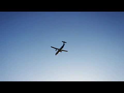 SAS-FLYGPLAN landar KALLINGE (film från norr om HASSELSTAD nära Karlsnäs) - 2020-11-06