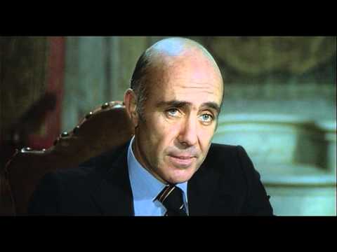 Diamanti Sporchi di Sangue (Scena Cult con Vittorio Caprioli e Martin Balsam)