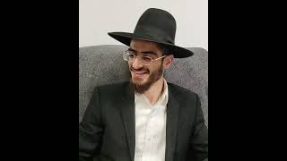 מסדעה שאין שם מנהג מסיום בתשלום הטיפ האם מחוייב לשלם טיפ - הרב ינון עובדיה ברכה (הרב ינון עובדיה ברכה) - התמונה מוצגת ישירות מתוך אתר האינטרנט יוטיוב. זכויות היוצרים בתמונה שייכות ליוצרה. קישור קרדיט למקור התוכן נמצא בתוך דף הסרטון