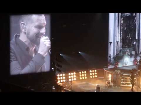 Lauri Tähkä & Erin - Sinä olet minun @ Gatorade Center 14.12.2019