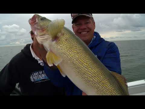MidWest Outdoors TV Show #1676 - Lake of the Woods Walleye