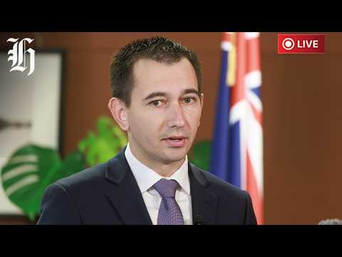 Thumbnail for NZ Herald Live: Simeon Brown speaks to media