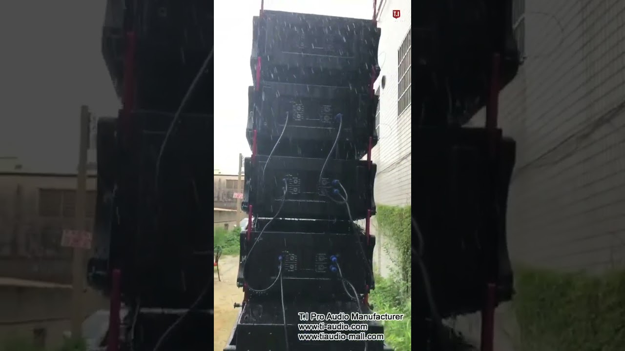 LA 12 single 12 inch line array water proof testing video.