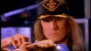 KIM MITCHELL - Patio Lanterns