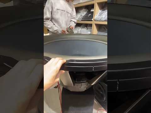 Biggest 32" speaker, woofer, bass