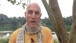 April 12: His Grace Mahatma Prabhu speaks on " Sweet Words "