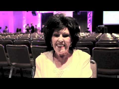 Rock and Roll of Fame and Museum interviews Wanda Jackson