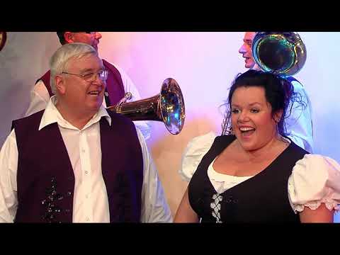 BŘEZOVANKA - Na hodech muzika vyhrávala