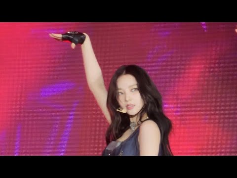 [4K] 221016 Aespa Black Mamba - Karina Fancam @ KAMP LA