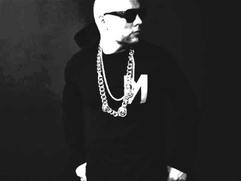 Fler feat. Silla & MoTrip - Polosport Massenmord