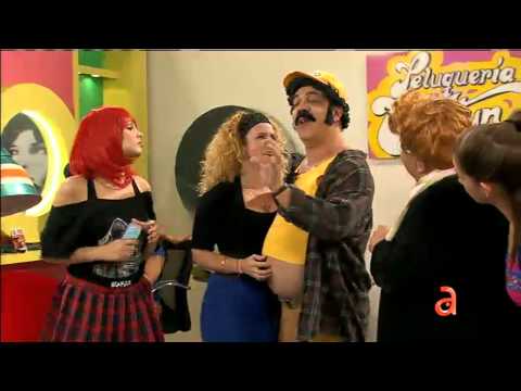 Eduardo Antonio visita la peluquería de Carlityn - América TeVé