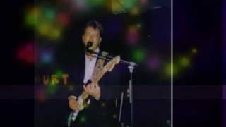 Paul Mills doing Toto's "The road goes on"