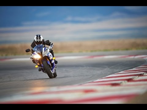 2015 Yamaha YZF-R6 Review