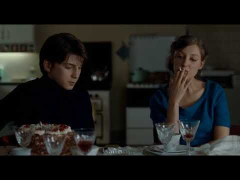 Alexandra Maria Lara smoking cigarette 🚬