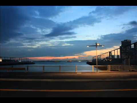 Beat Service and Tucandeo Feat Manon Polare - Waiting For The Sun.flv