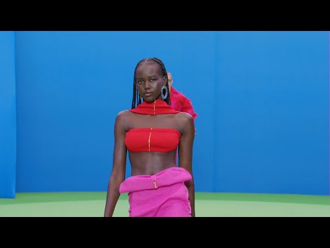 JACQUEMUS Fall/Winter 2021/22 Fashion Show Highlights