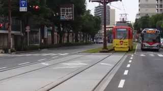preview picture of video '鹿児島市電9500形・600形 桜島桟橋通電停発着 Kagoshima City Tram'