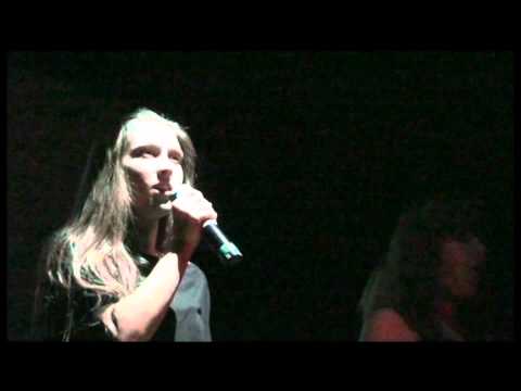 Dziwny jest ten świat - Małgorzata Walenda, Chór LO im  Marszałka J.Piłsudskiego w Garwolinie