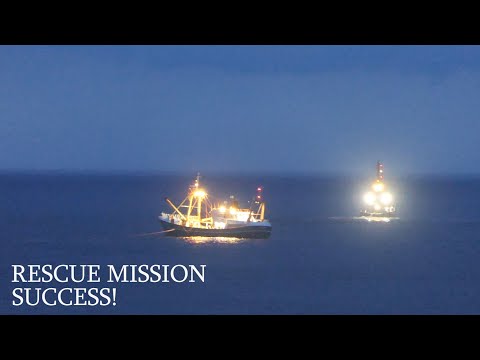 SUCCESS THE BOAT IS FREE | Rescue Mission on UK 172 Sursum Corda Completed it's not stranded anymore