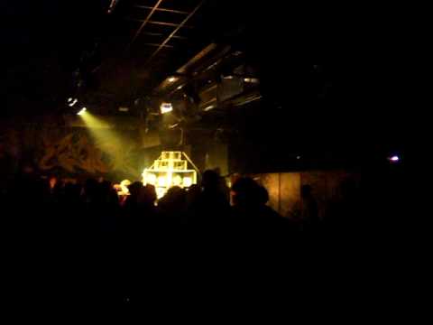 STAND HIGH PATROL - STEP ART HIFI - DUB-4@ RENNES 07.11.2008